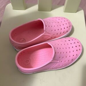 Native for kids size 12